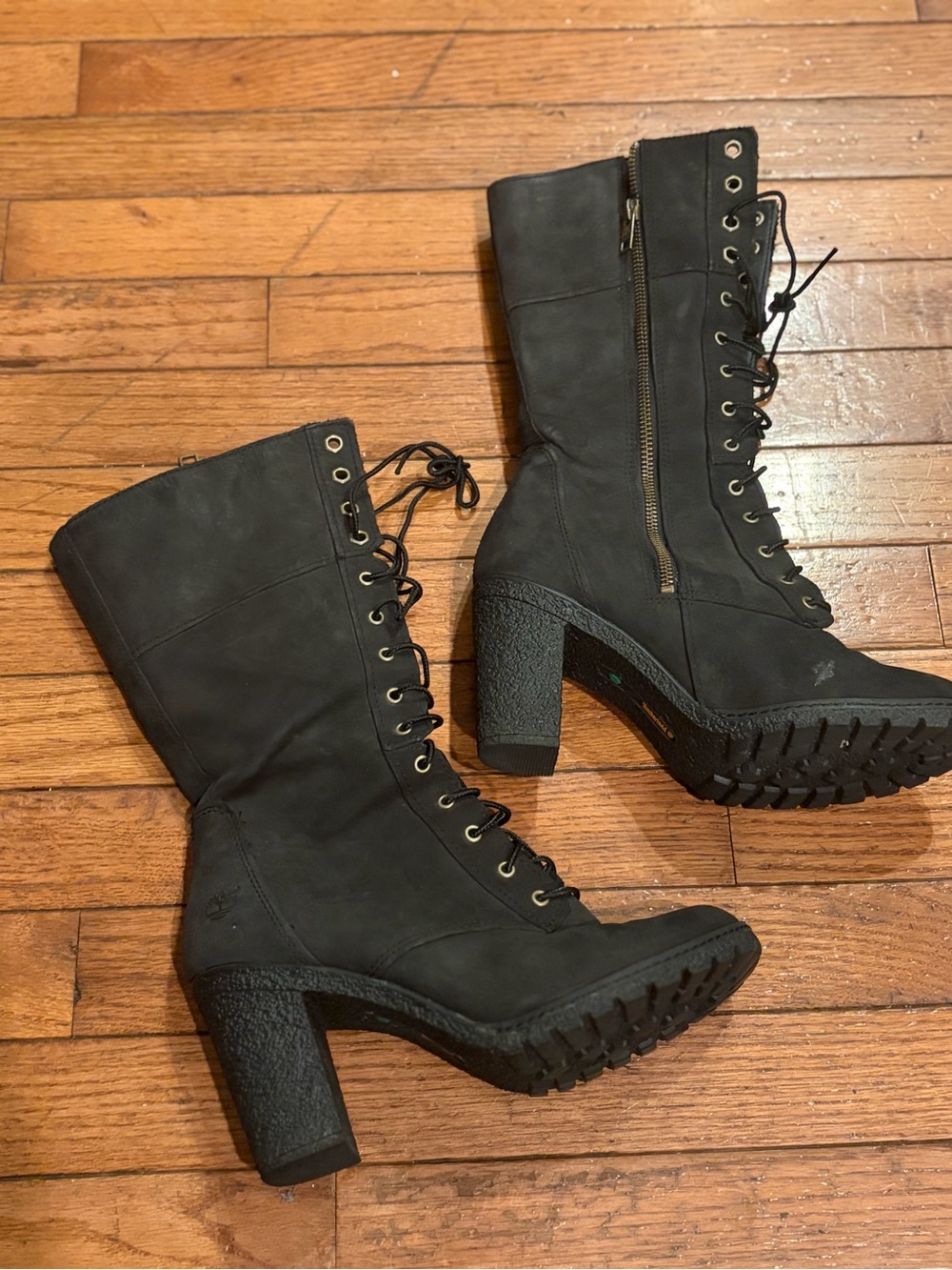 Timberland Size 7.5 Black Nubuck Leather Block Heel Lace Up Boots
